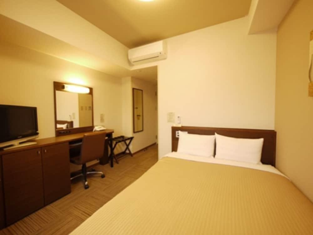 Route-inn Higashimuroran Ekimae Hotel 3*