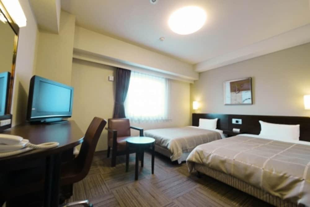 Route-inn Higashimuroran Ekimae 3* Muroran