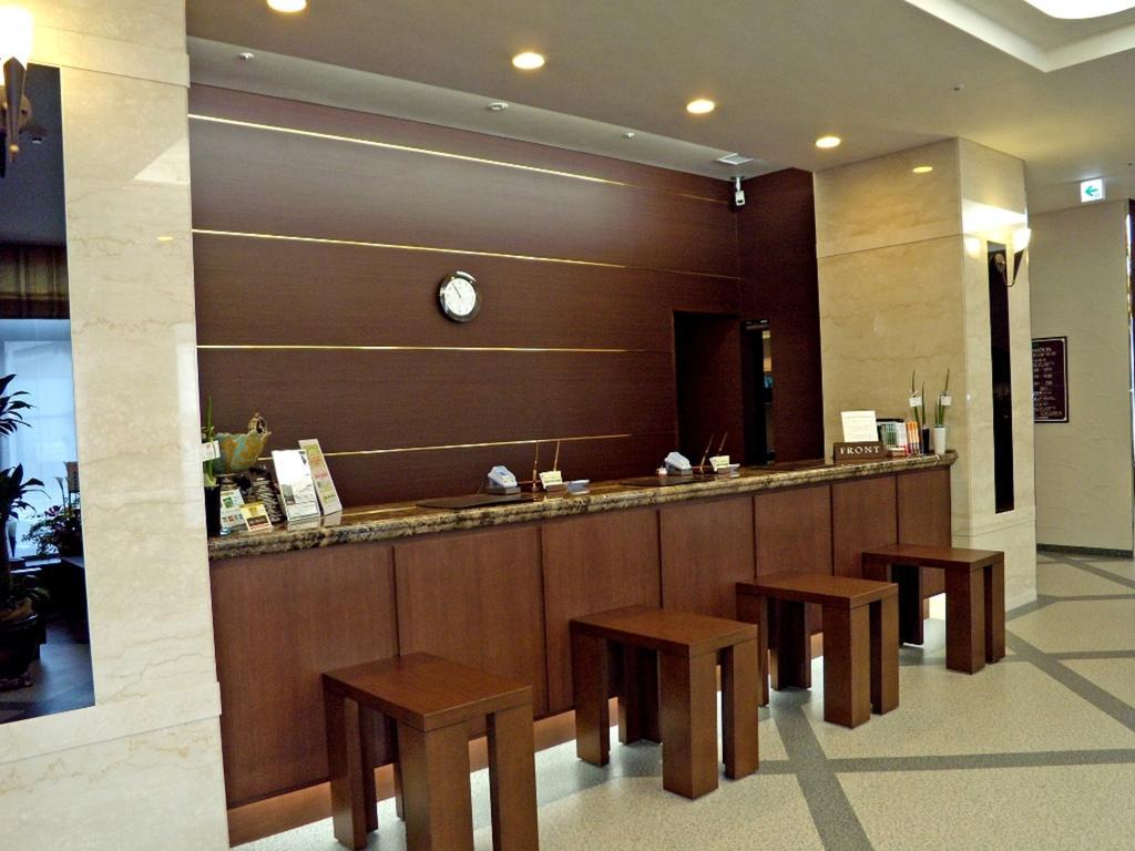 Hotel Route-inn Higashimuroran Ekimae 3*
